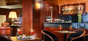 Hotel Lounge