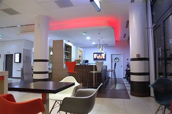 Hotel Bar
