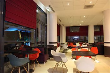 Hotel Lounge