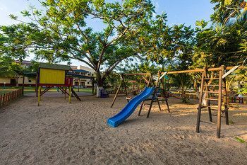 Childrens Play Area - Outdoor