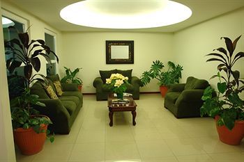 Hotel Lounge