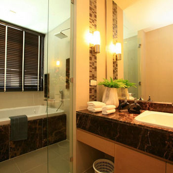 39 Boulevard Executive Residence photo 5