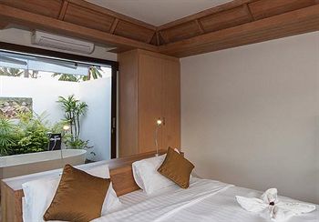 Jean Pool Villa photo 4