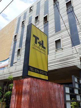 At Thalang Hotel photo 5