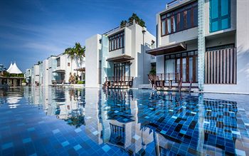 Let's Sea Hua Hin Al Fresco Resort image 1