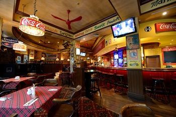 Hotel Bar