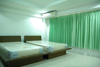 Suvarnabhumi Apartment photo 4