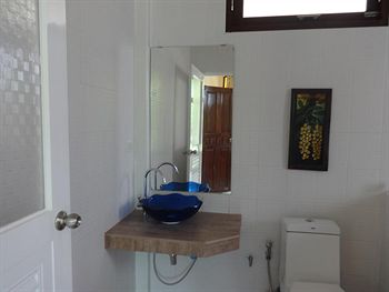 Moon Garden House photo 2
