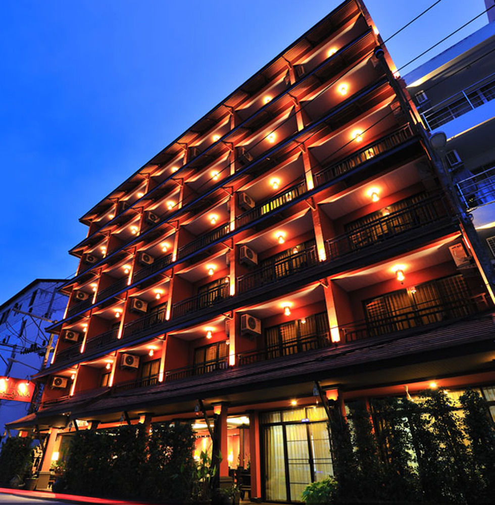 Siralanna Hotel image 1