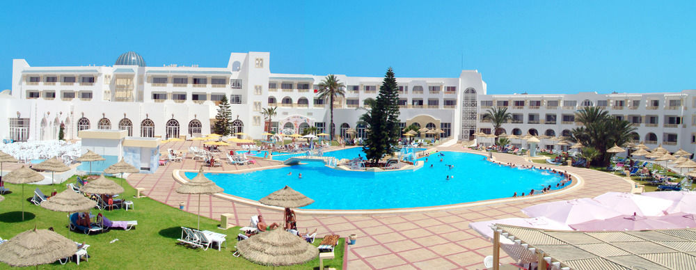 Hotel Liberty Resort Skanes Tunisia thumbnail