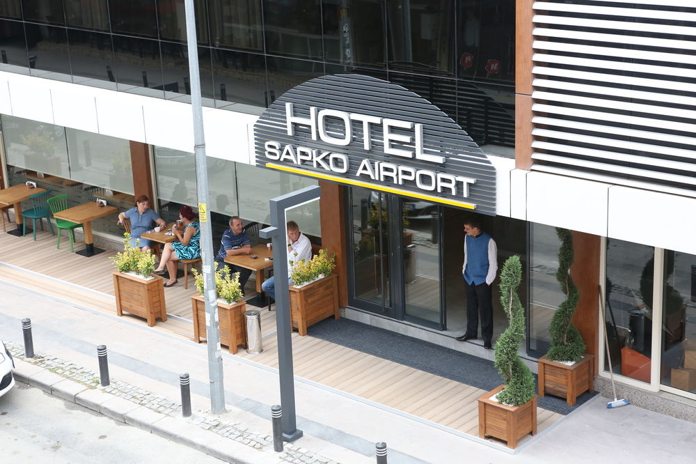Sapko Airport Hotel image 1