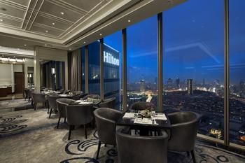 Hotel Lounge