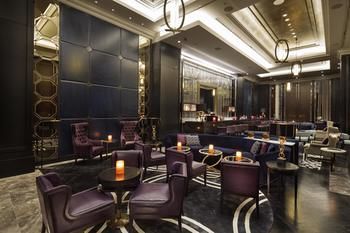 Hotel Lounge