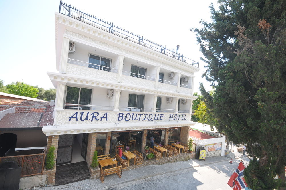 Aura Hotel Side image 1