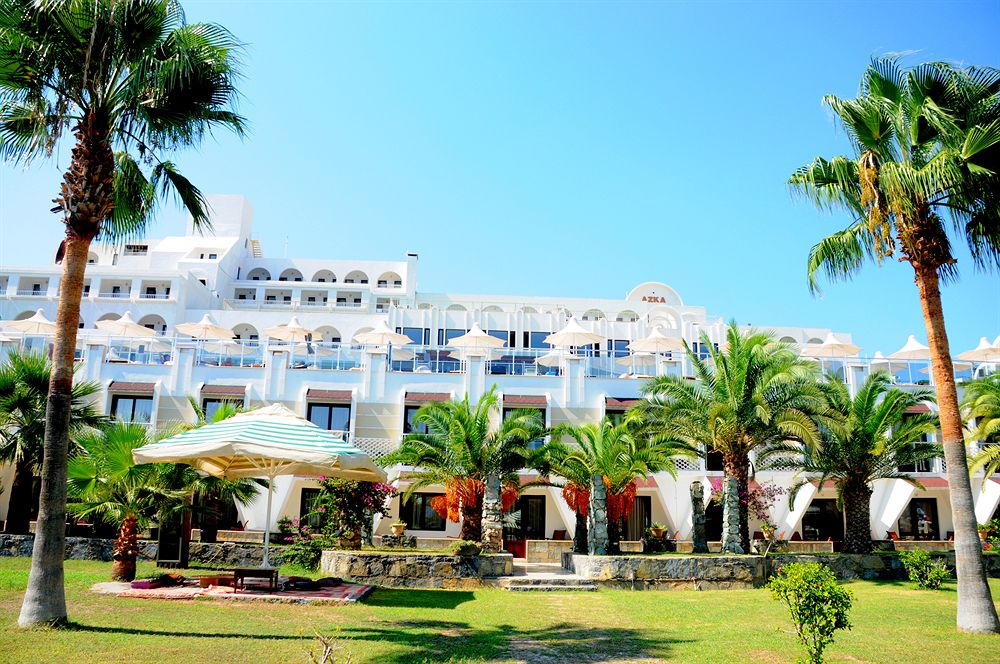 Azka Hotel image 1