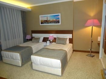 Menua Hotel photo 5