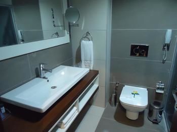 Menua Hotel photo 2