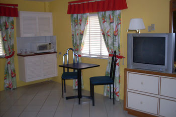 Coral Cove Marina Hotel photo 5