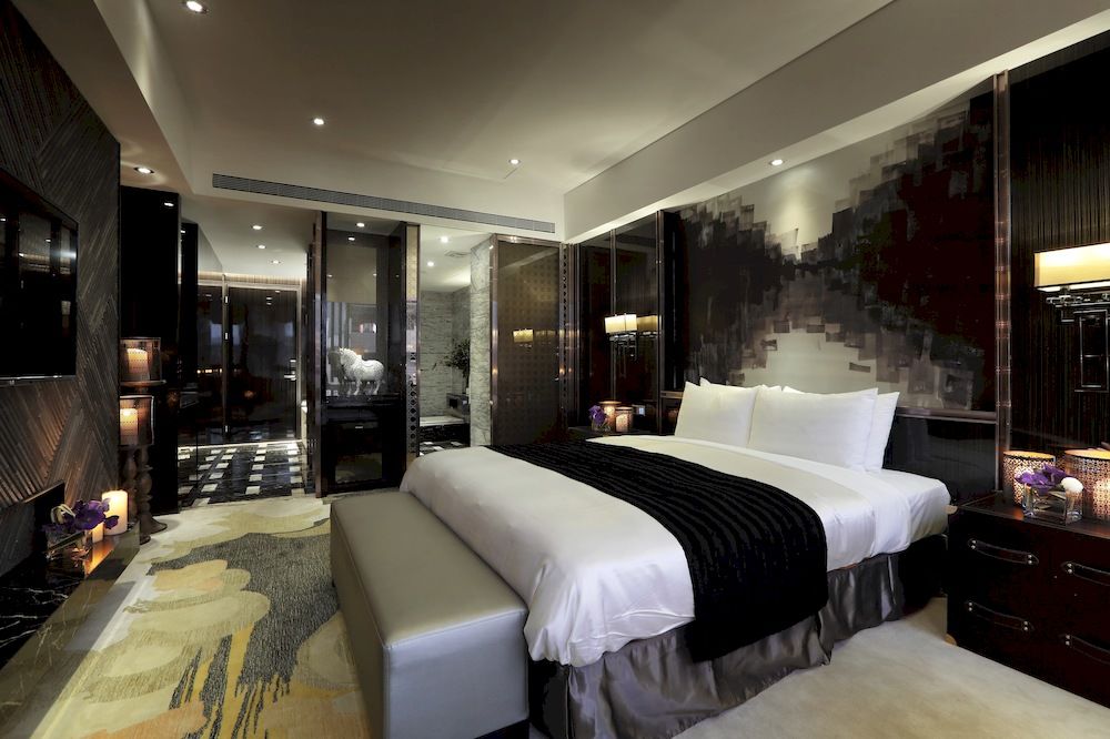 Ease Hotel - Guan Yue image 1