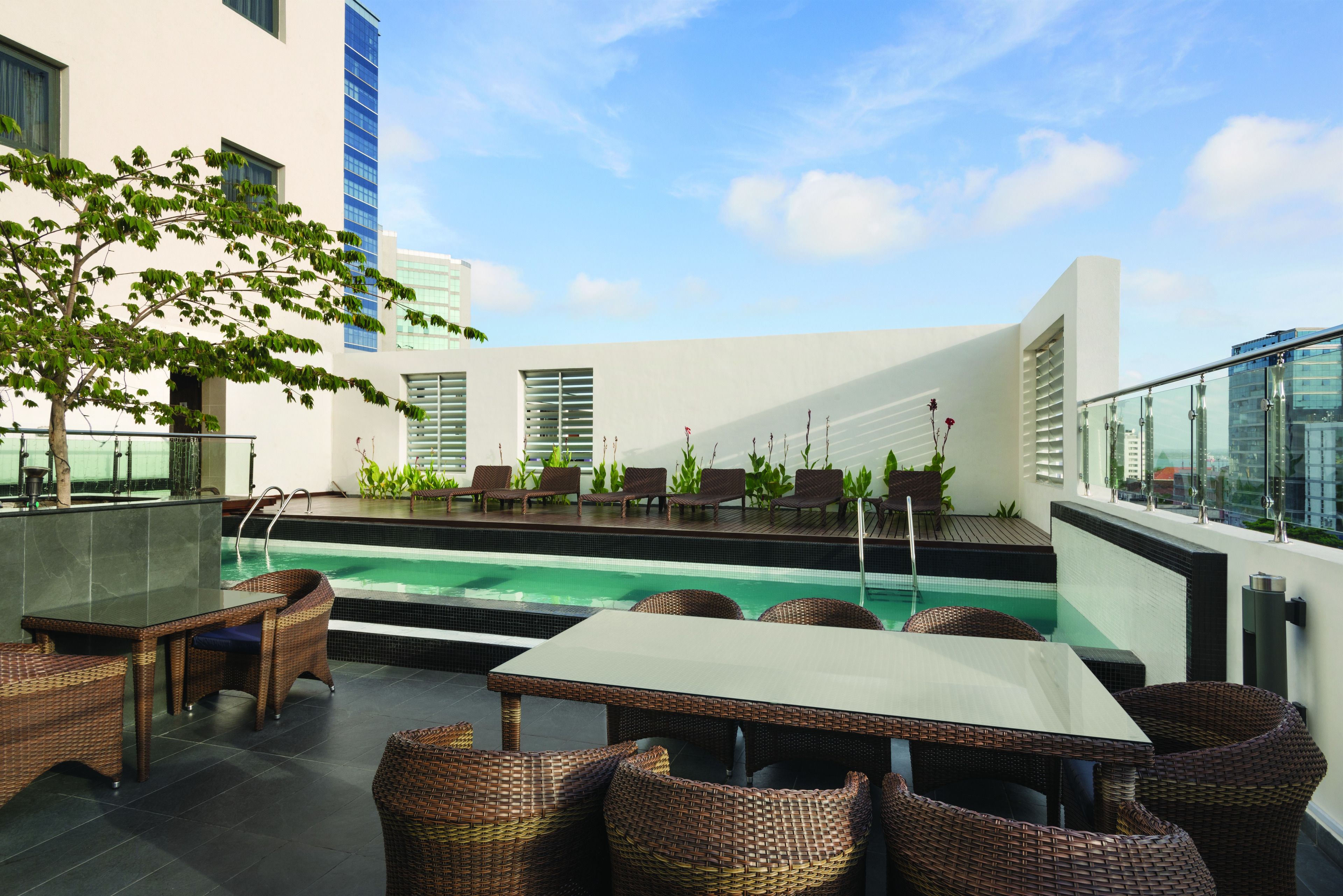 Onomo Hotel Dar es Salaam - Tap to explore photos