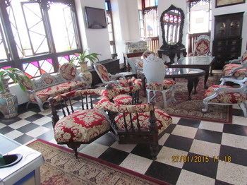 Executive Lounge
