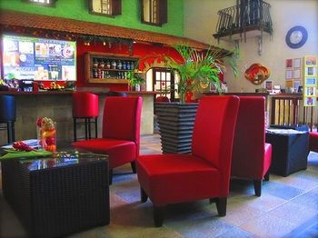 Hotel Lounge