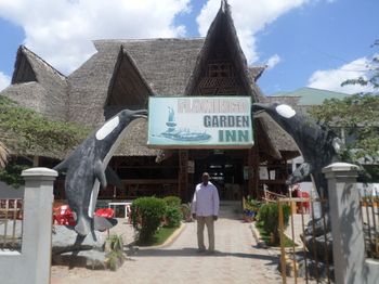 Flamingo Garden Inn & Hotel