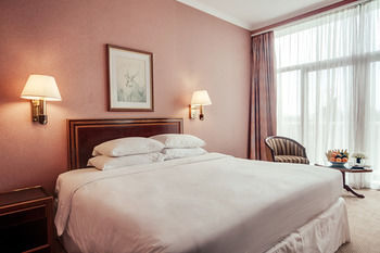 Guestroom View