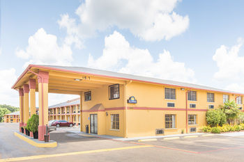 Others 3, Executive Inn & Suites, Harrison