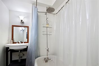 The Canal Park Inn photo 3