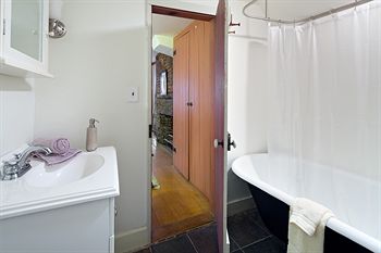 The Canal Park Inn photo 4