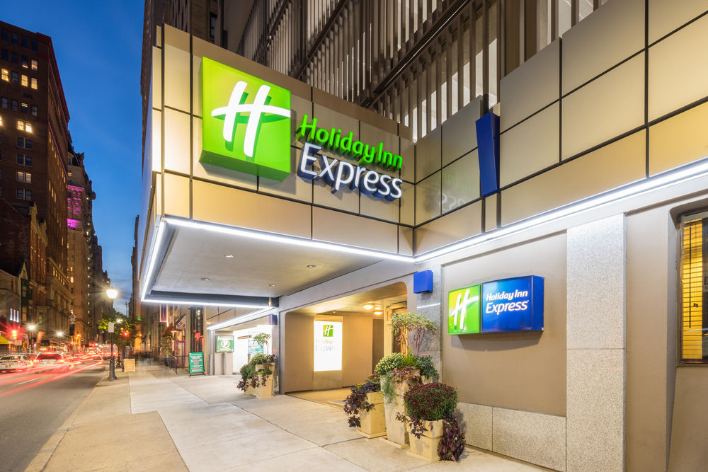 Holiday Inn Express Philadelphia-Midtown image 1