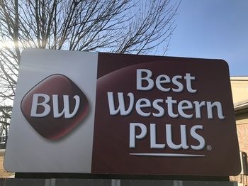 Best Western Plus Altoona Inn image 1
