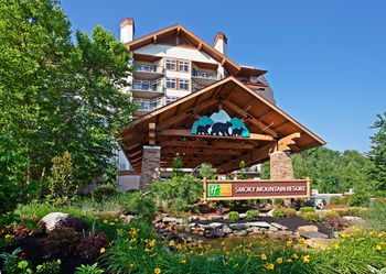 Holiday Inn Club Vacations Smoky Mountain Resort image 1