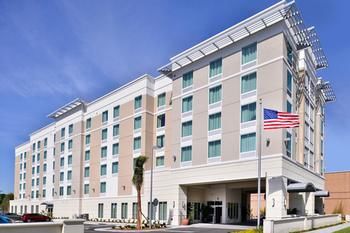 Hampton Inn & Suites Orlando/Downtown South - Medical Center - Tap to explore photos