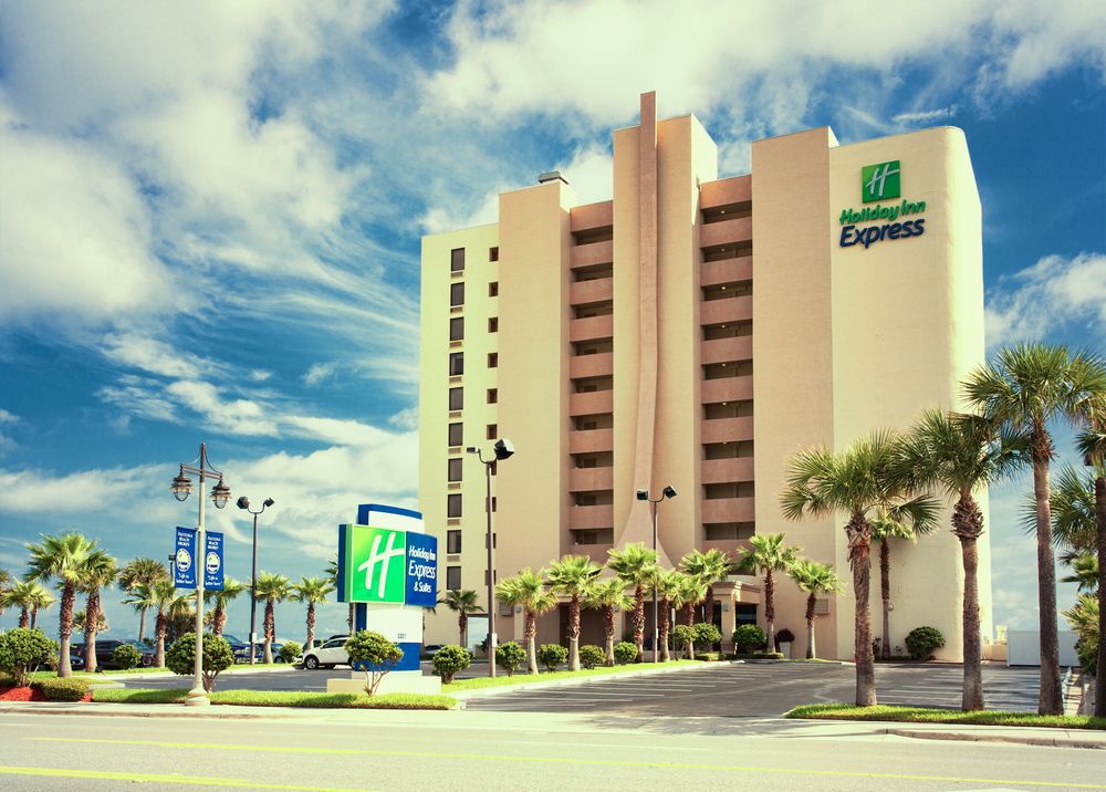 Holiday Inn Express Daytona Beach Shores image 1