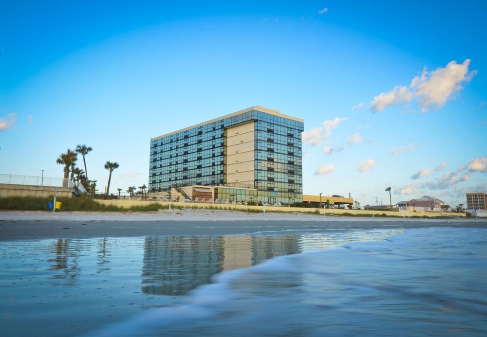 Daytona Beach Oceanside Inn image 1