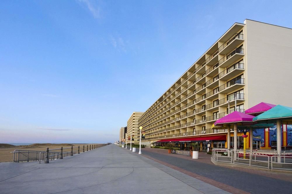 DoubleTree by Hilton Virginia Beach Oceanfront South image 1