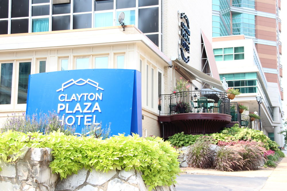 Clayton Plaza Hotel image 1