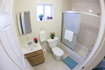 Los Angeles Vacation Apartments photo 3