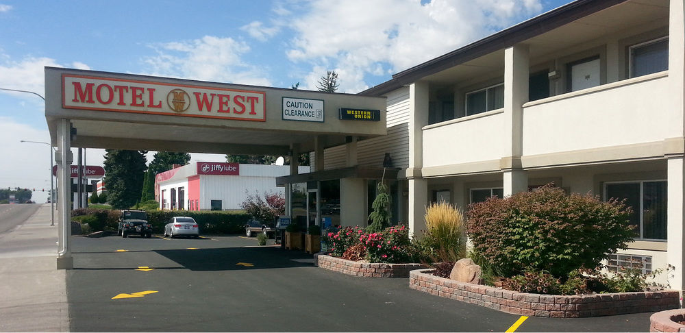 Motel West image 1