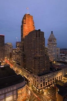 Hilton Cincinnati Netherland Plaza - Tap to explore photos