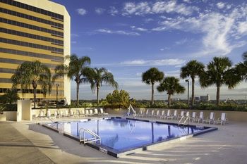 DoubleTree by Hilton Orlando Downtown - Tap to explore photos
