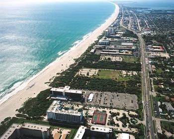 Hilton Cocoa Beach Oceanfront - Tap to explore photos