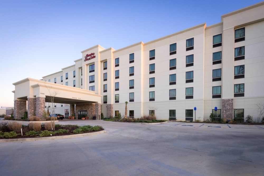 Hampton Inn & Suites Gulfport image 1