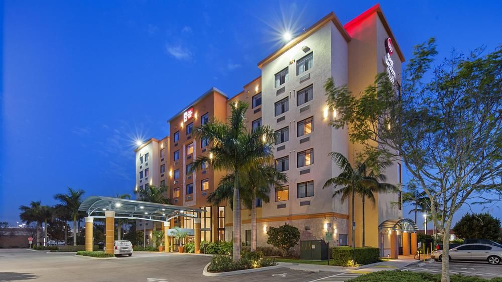 Best Western Plus Miami Executive Airport Hotel and Suites image 1