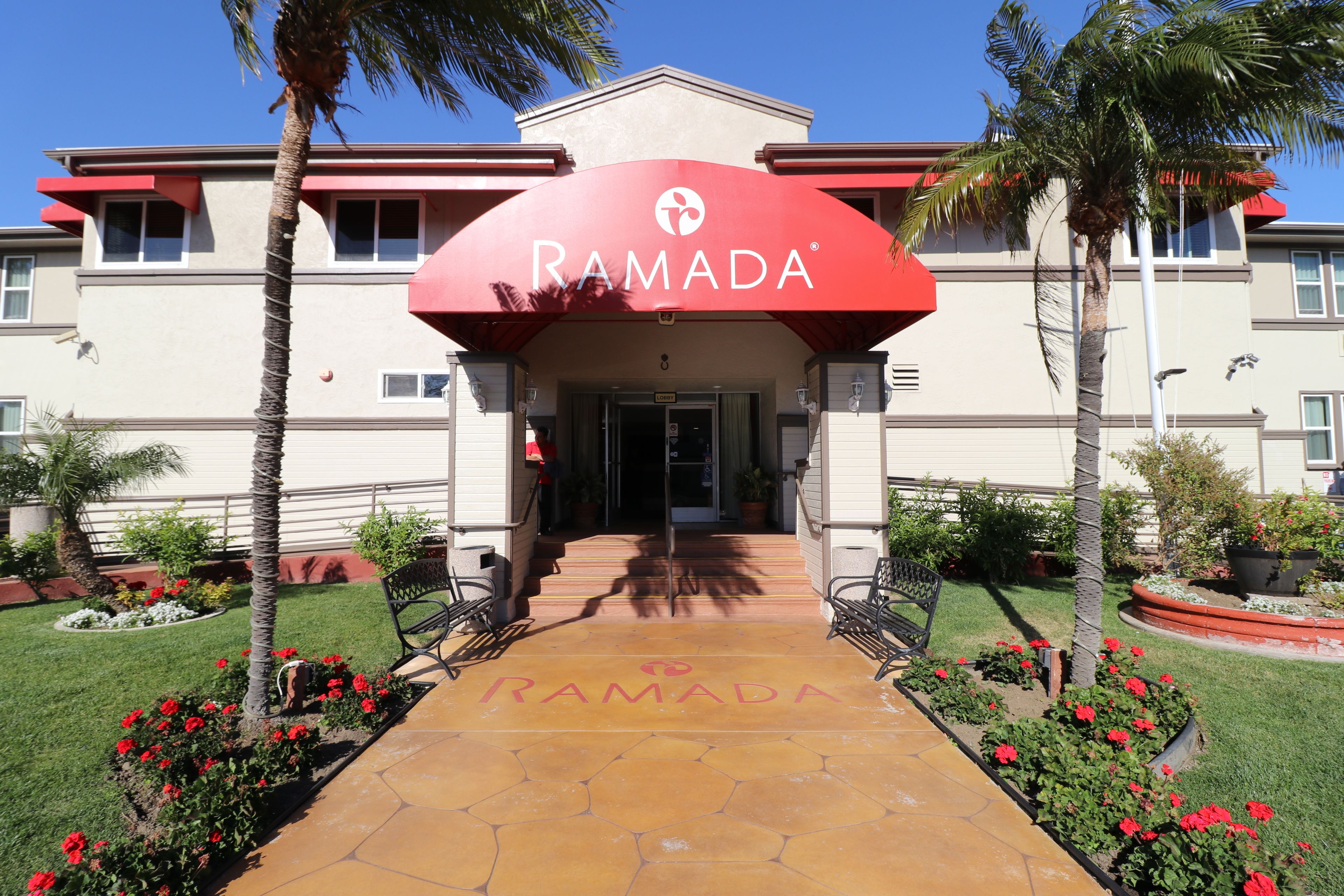Ramada by Wyndham San Diego Airport image 1