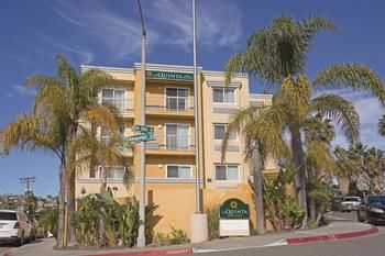La Quinta Inn & Suites San Diego Mission Bay image 1