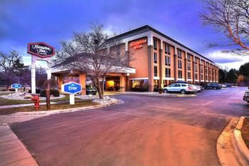 Hampton Inn by Hilton Traverse City - Tap to explore photos
