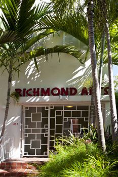 Richmond Suites photo 5
